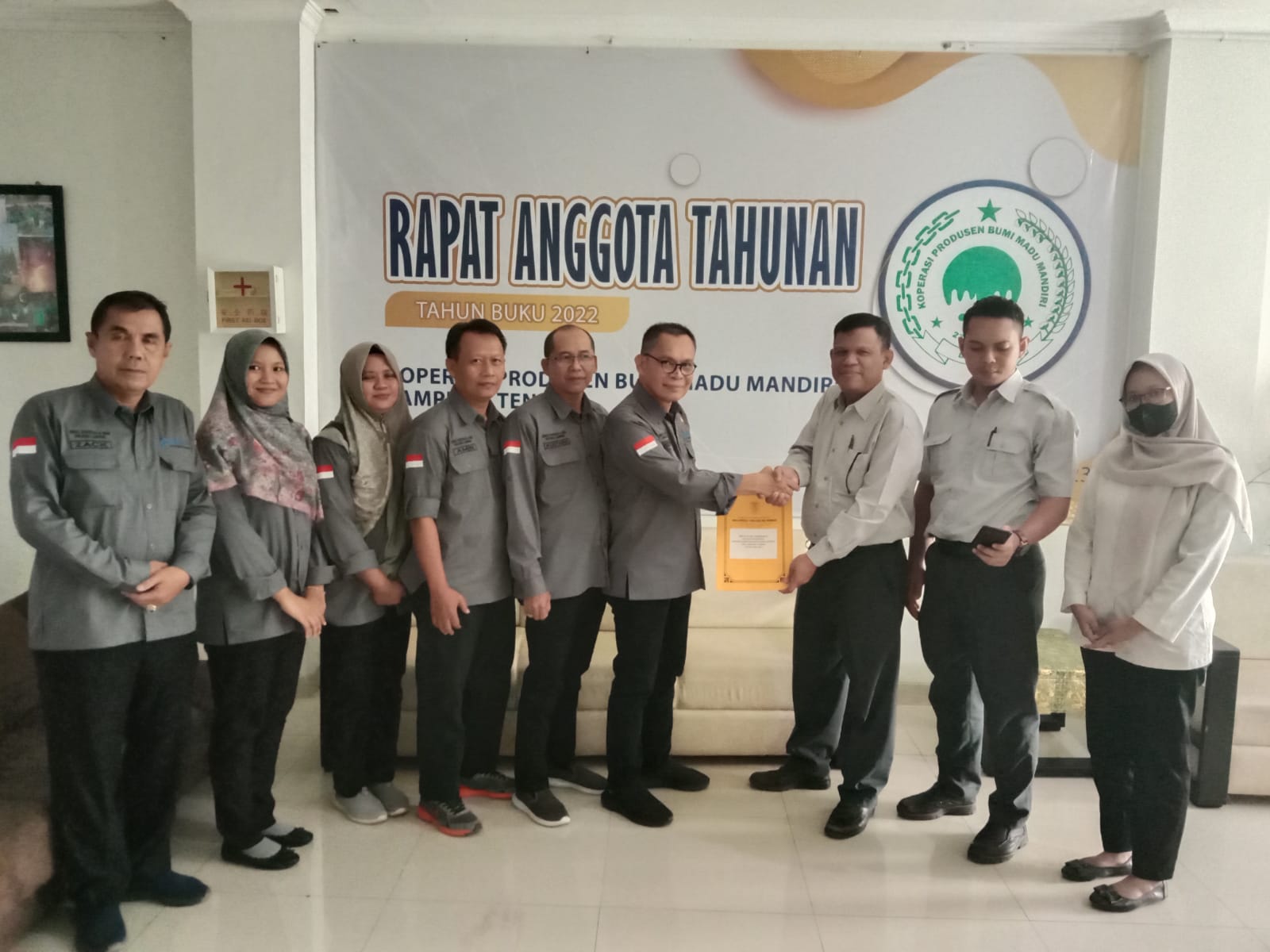 RAPAT KUD KAB PESISIR BARAT